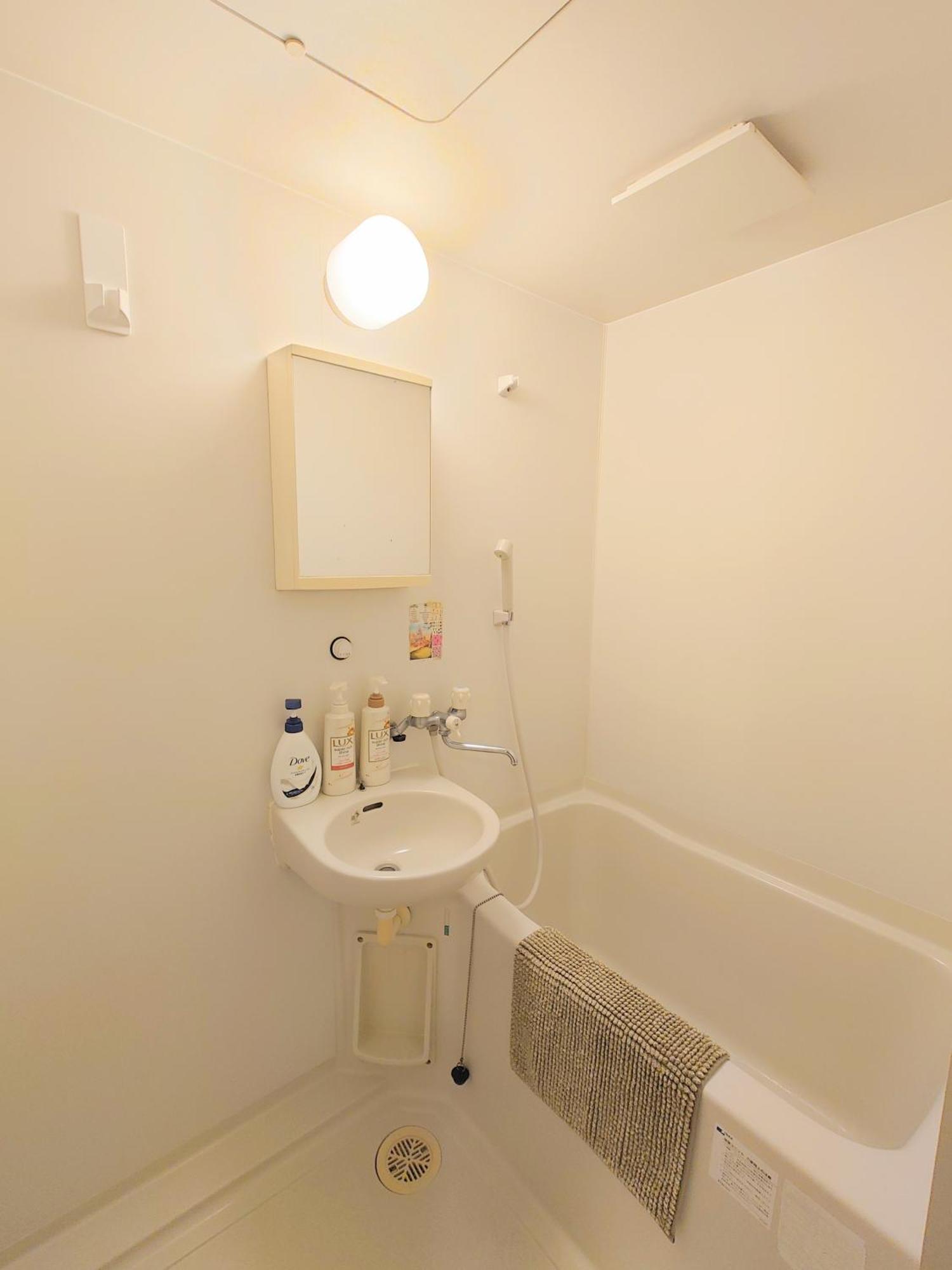 طوكيو Honeys Guest House المظهر الخارجي الصورة