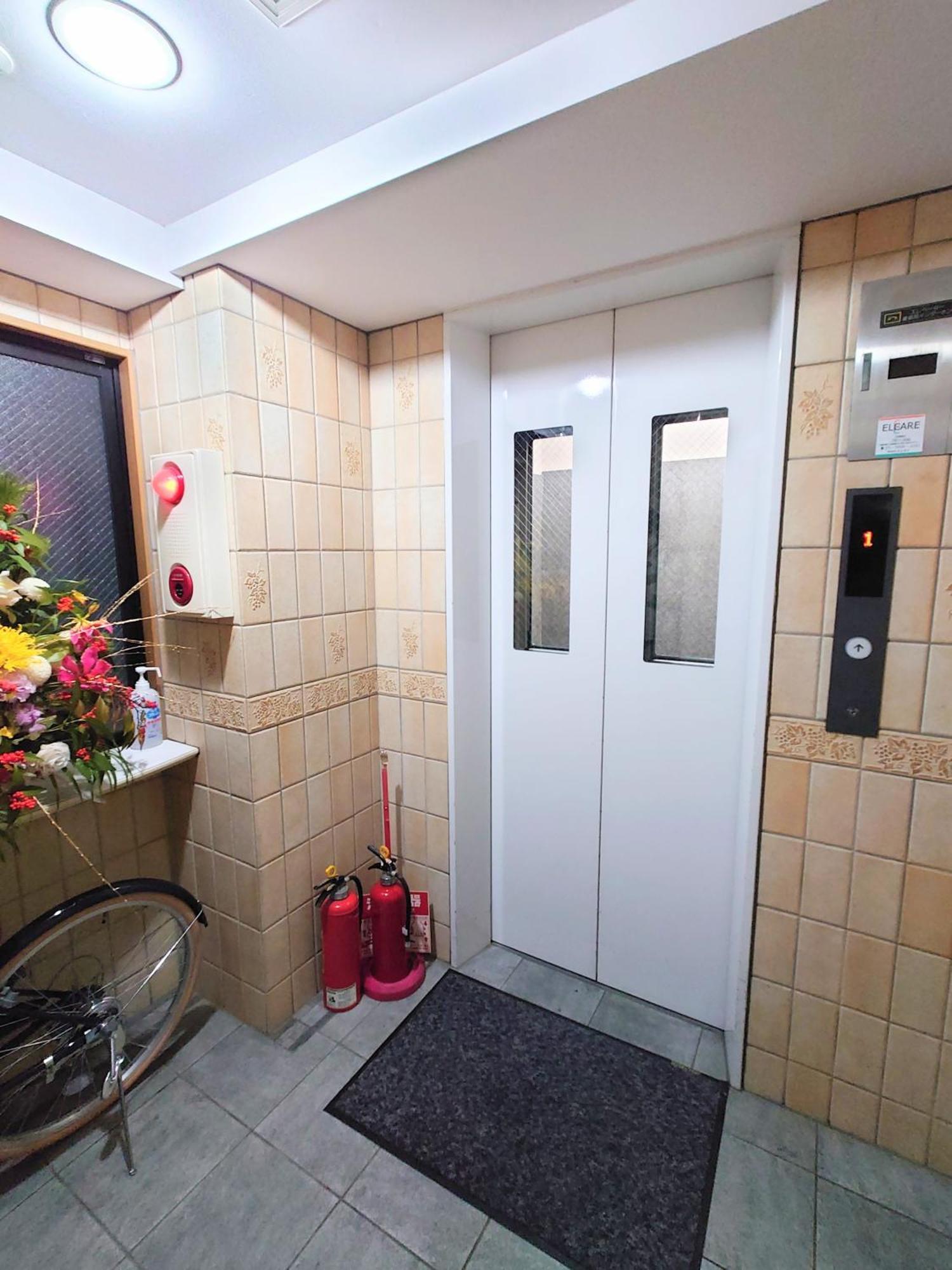 طوكيو Honeys Guest House المظهر الخارجي الصورة